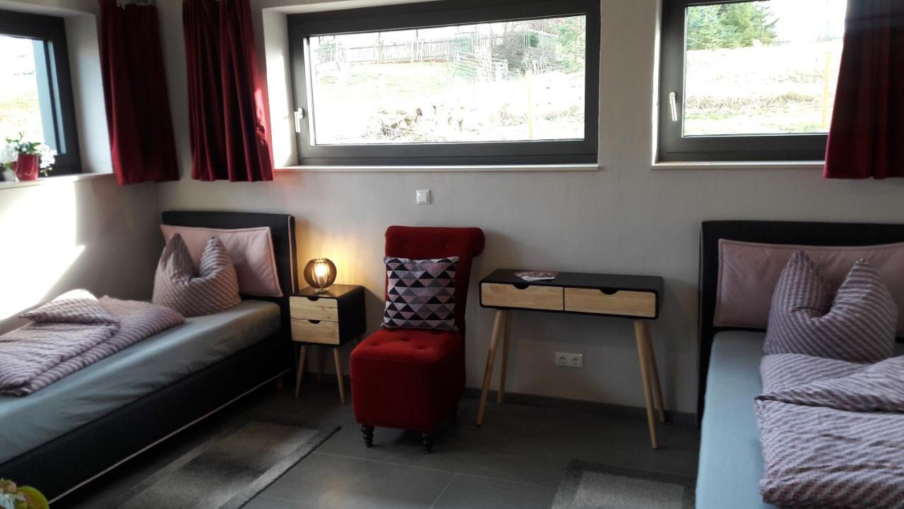 Apartment Am Eck Schmölln Екстериор снимка